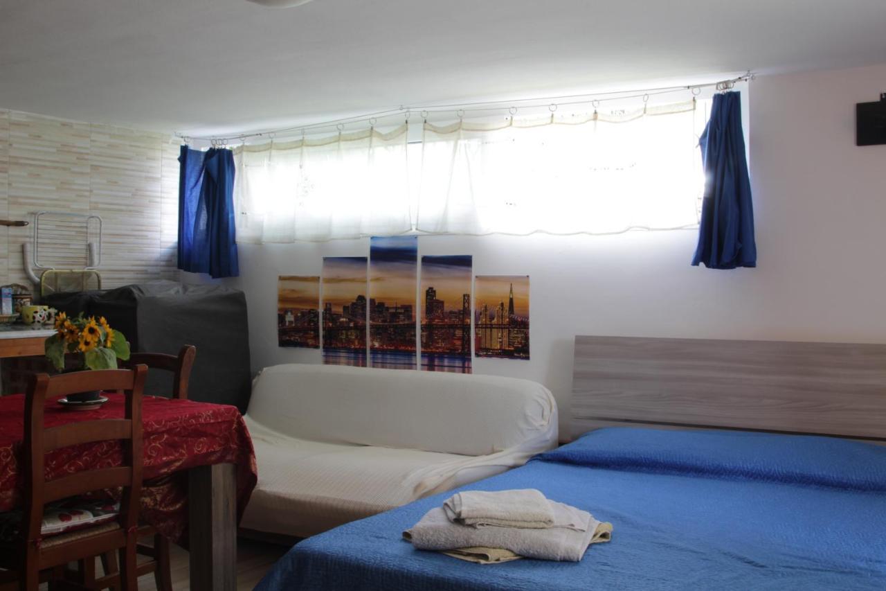 Villa Chiara Affitta Camere カッラーラ エクステリア 写真